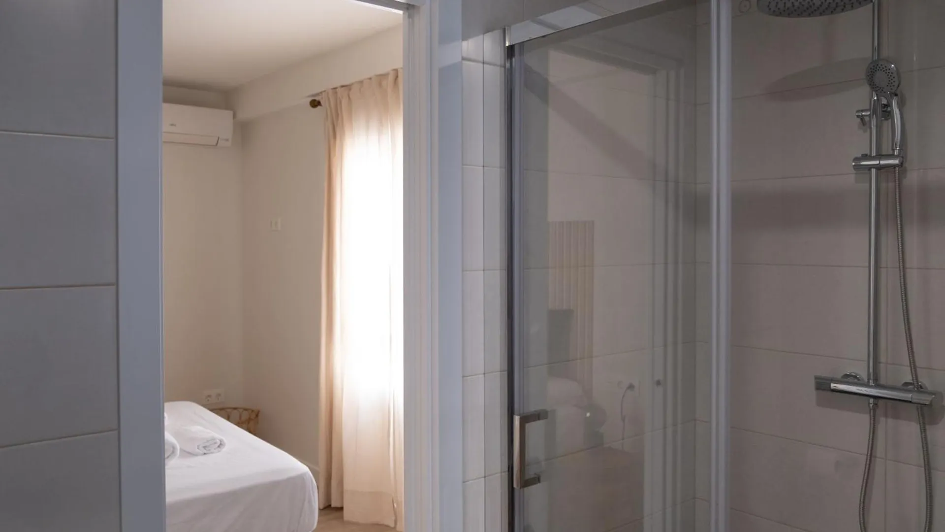 Victoria'S Home Modern And Cosy 2 Bedroom Apartment Malaga